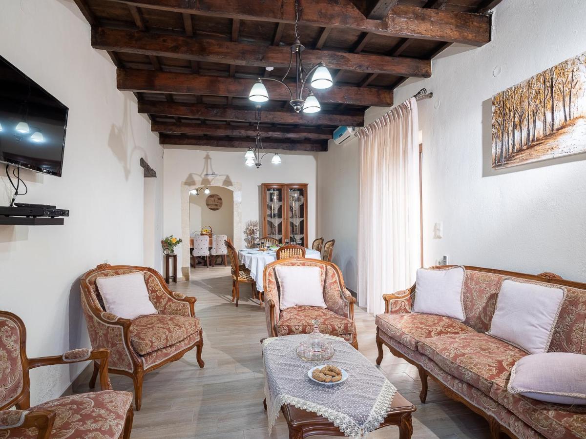Villa Lucas Melidhónion Esterno foto